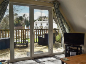 Valley Lodge 2